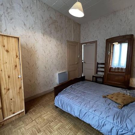 Le Nid Douillet Rustique Linge Fourni Apartment La Bourboule Exterior photo