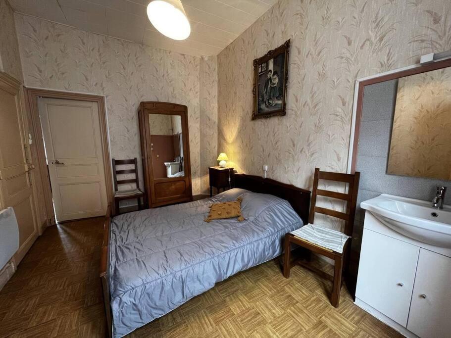 Le Nid Douillet Rustique Linge Fourni Apartment La Bourboule Exterior photo