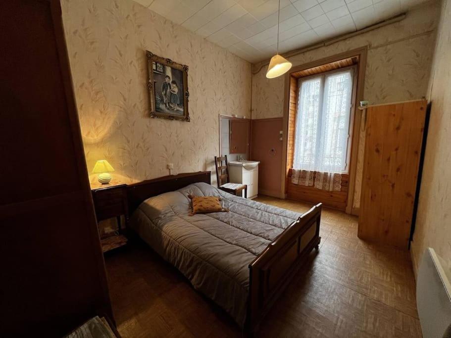 Le Nid Douillet Rustique Linge Fourni Apartment La Bourboule Exterior photo